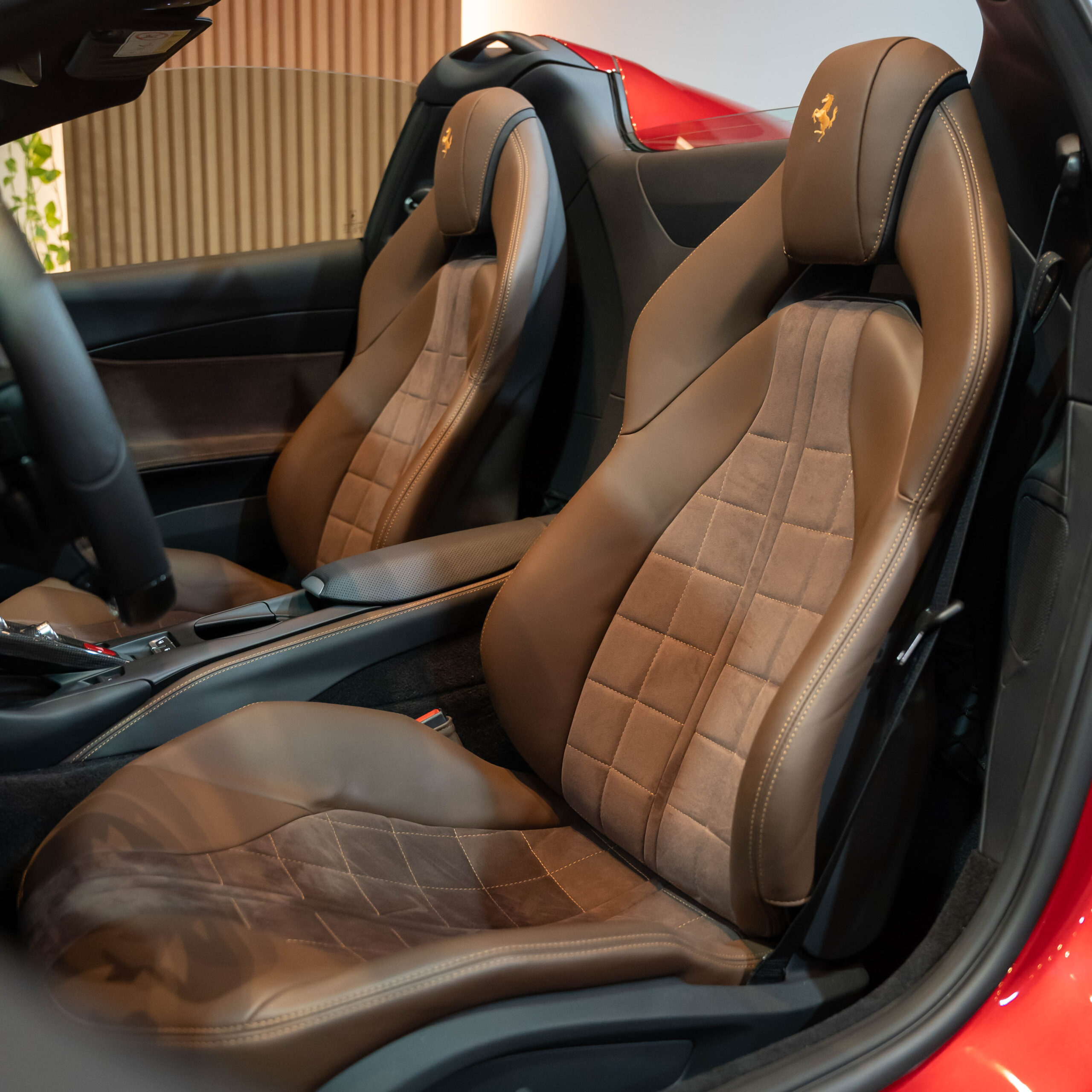 812 GTS Attra