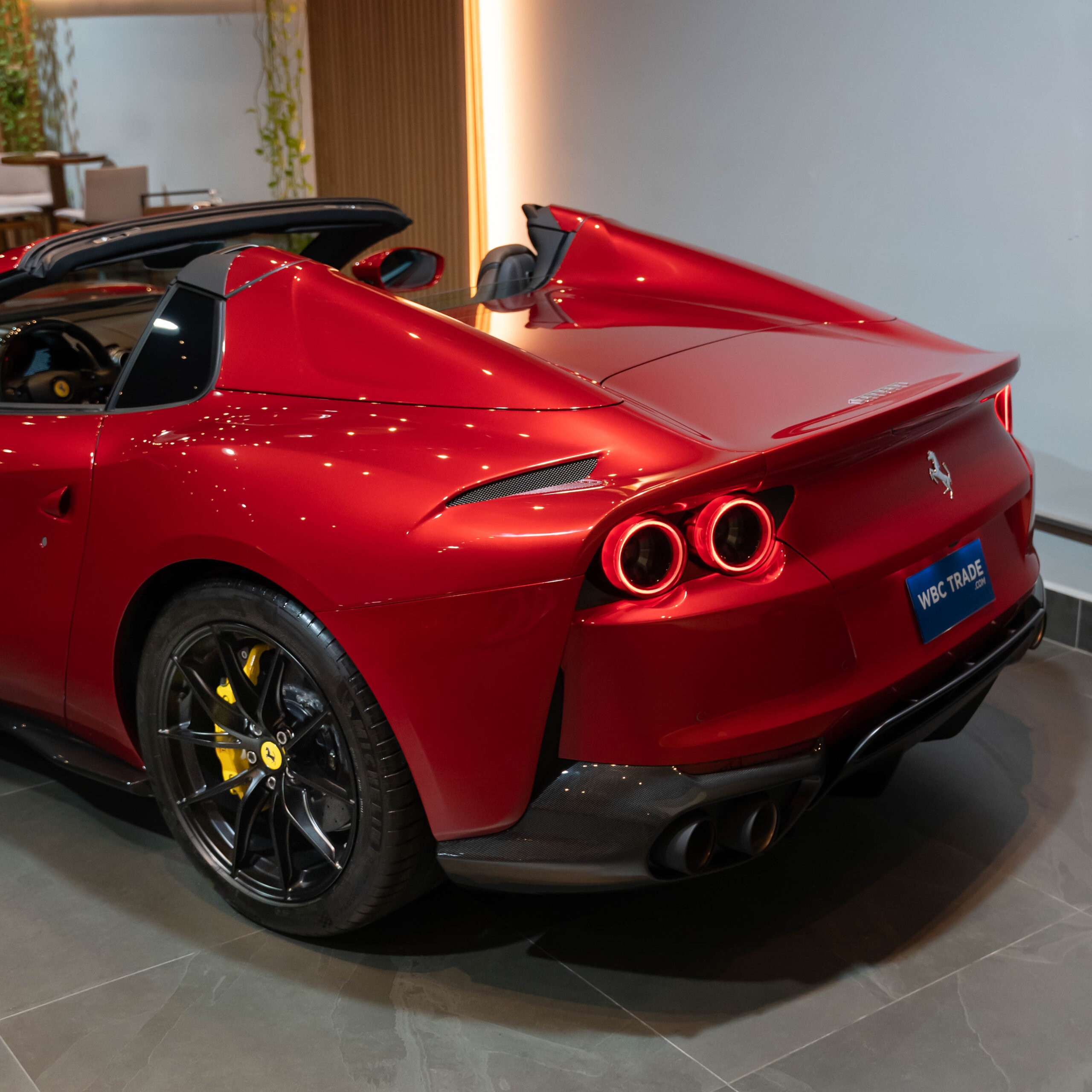 812 GTS Attra