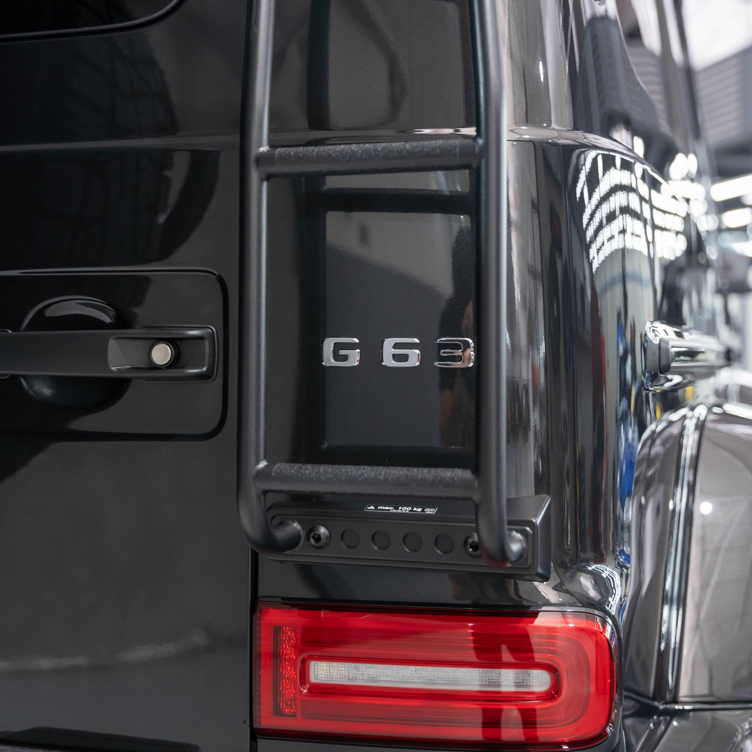 G63 4x4² (1)
